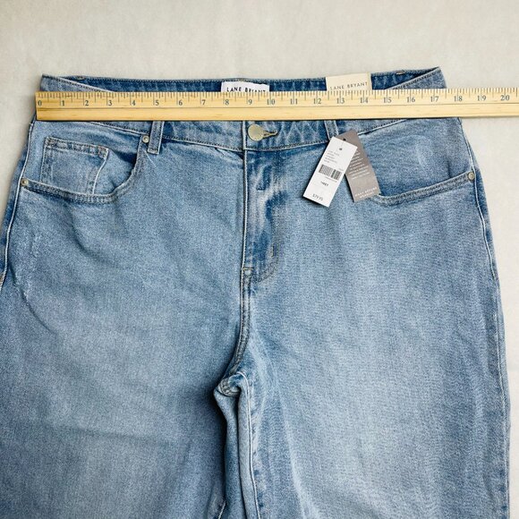 NWT Lane Bryant Womems Blue Embroidered Mid Rise Boyfriend Capri Jeans Size 14P - Picture 2 of 11
